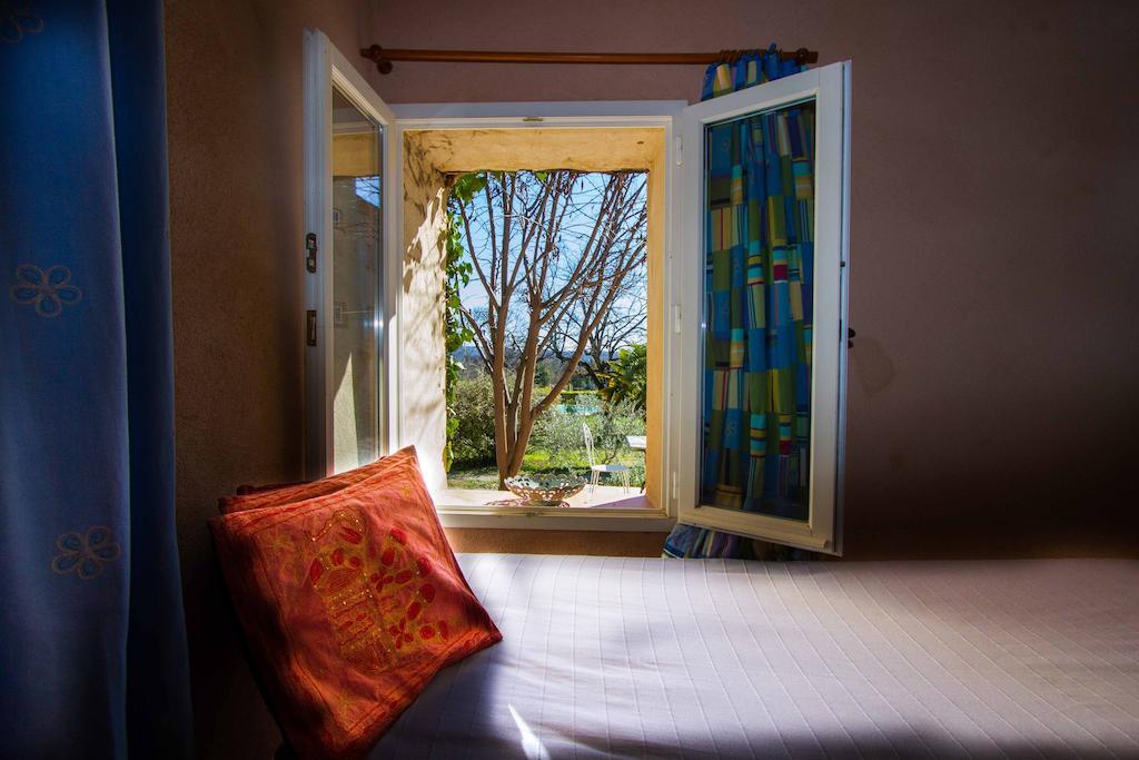 La Colombiere Du Chateau Saint-Laurent-du-Verdon Habitación foto
